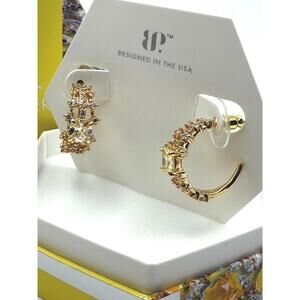 Bomb Party November  25 GOLD Weaving the Unspoken Earrings Hoops